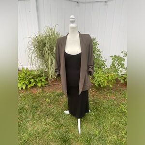 EUC ARITZIA babaton brown blazer size 2